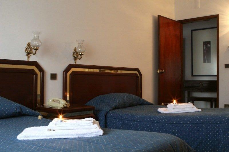Hotel Turismo De Tabua Экстерьер фото